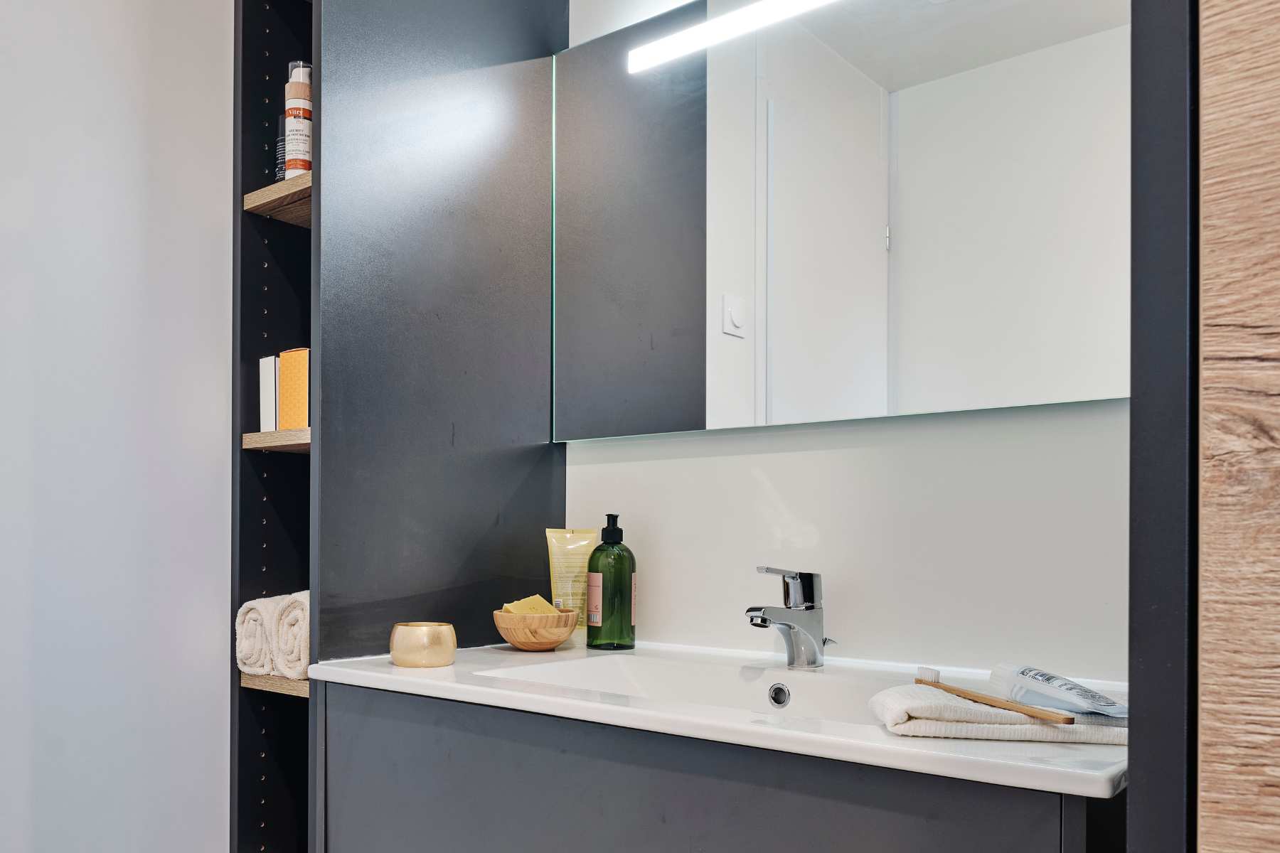 Mobil home moderne dans un domaine résidentiel privé