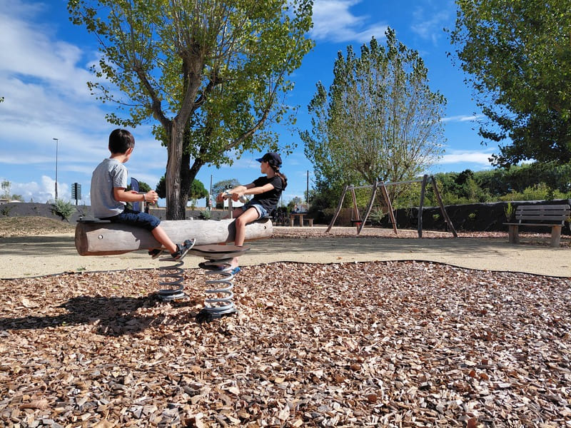 aire-jeux-enfants-espaces-detente-2